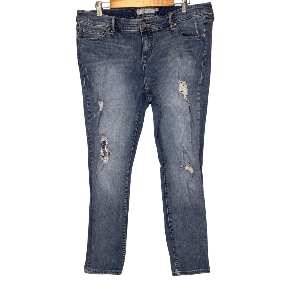 Torrid Denim Womens 18R Distressed Skinny Jeans Medium Wash Blue Stretch 148862